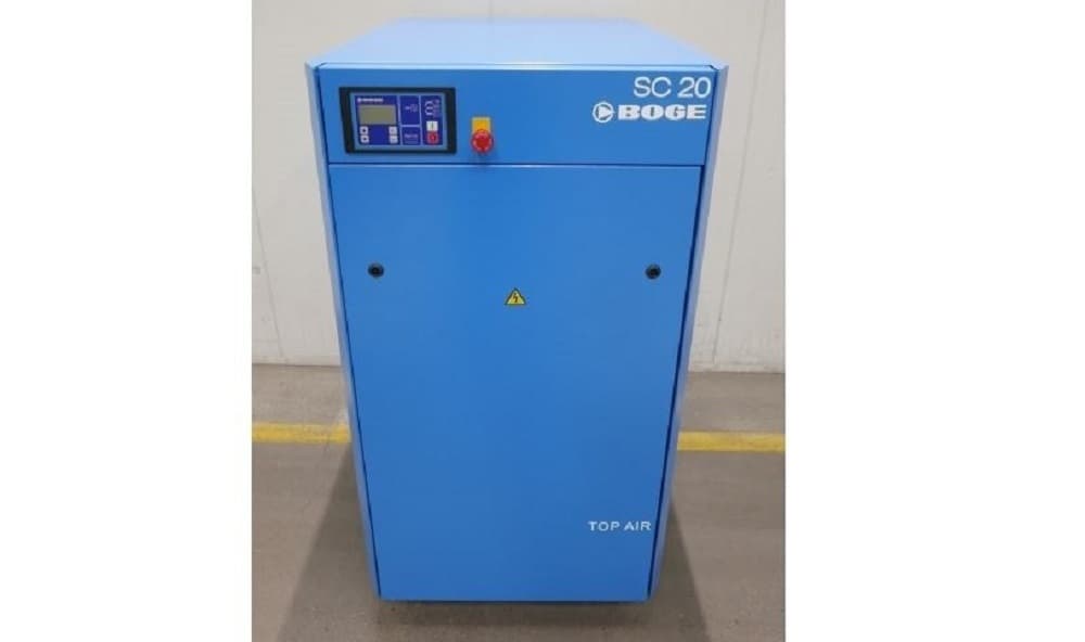 BOGE SC 20 air compressor in blue, featuring a control panel and emergency stop button, designed for efficient compressed air solutions.