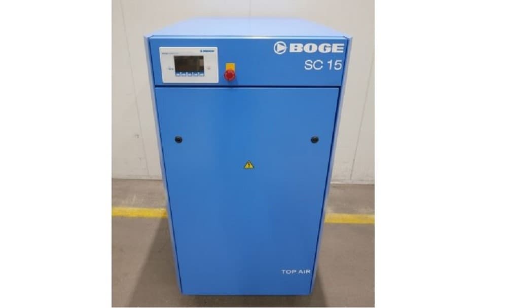 BOGE SC 15 air compressor in blue, featuring a digital display and control panel, designed for efficient compressed air solutions.